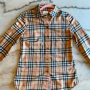Small Burberry button up blouse